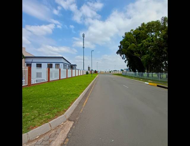 40M² OFFICE TO LET IN KLIPRIVIER
